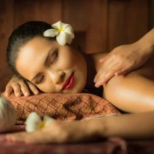 Hot stone and hot oil Thai massage treatment